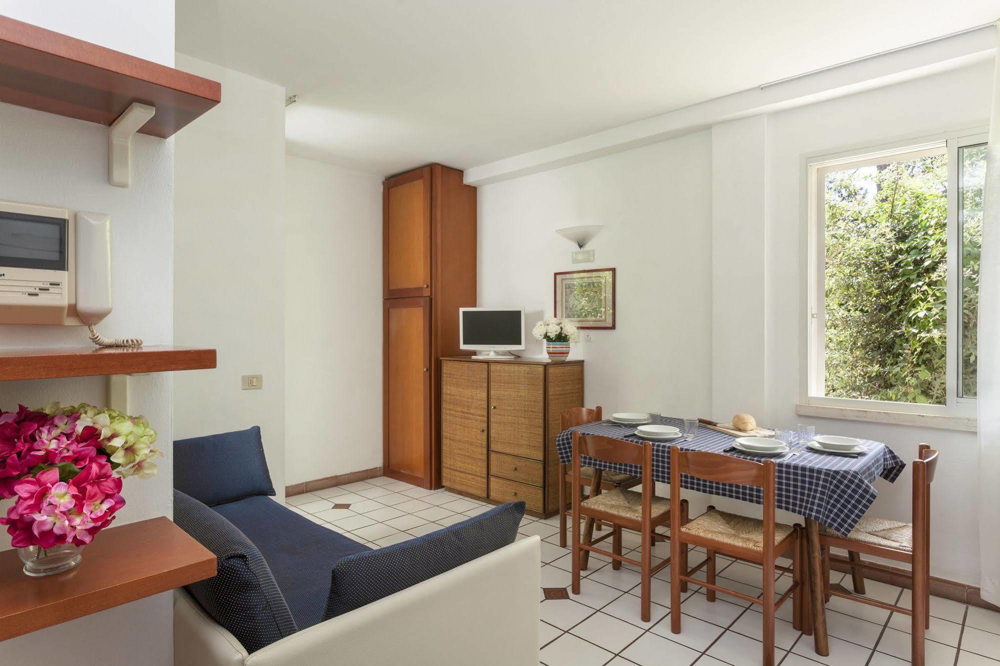 Residenza Villa Lidia Riccione Eksteriør bilde